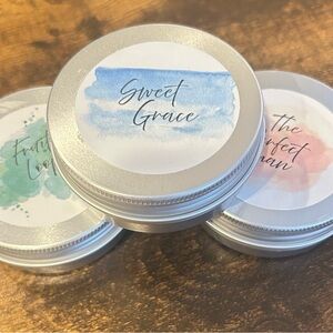 One Scented freshie in Silver Tin